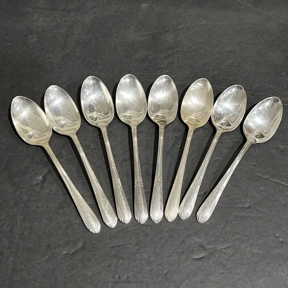 Set Of 8 Teaspoons International Rogers Silverplate 1936 FASCINATION 6 1/8